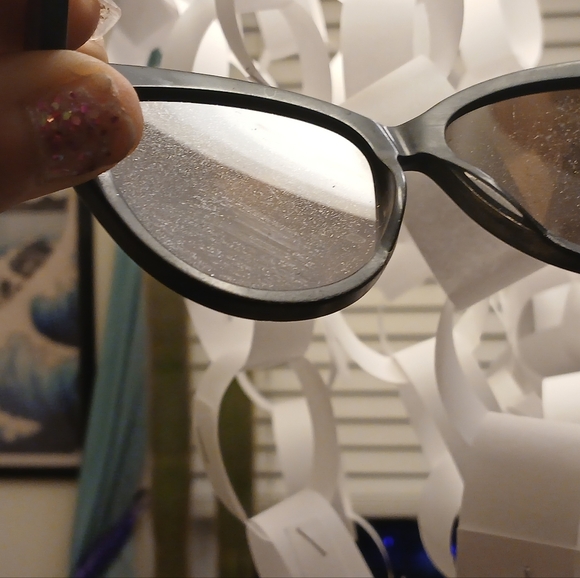 Saint Laurent Sunglasses - Picture 8 of 10